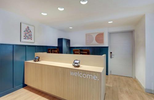 Braintree Hotel | Sonesta Simply Suites Boston Braintree