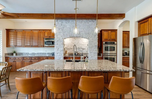 Rancho Santana House | Song Bird Estate by GPM - Walk To Festivals/Private Pool/ Fire Pits