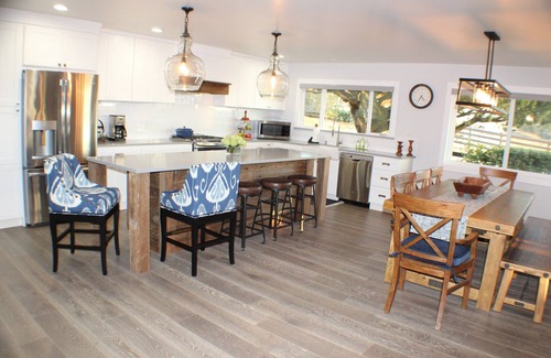 Bay Area House | Sonoma County Modern Farmhouse, Views, Vineyards, Hot Tub & Sonoma Horse Park