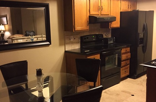 Dobson Ranch Condo | Sophisticated 1 bedroom condo with pool!