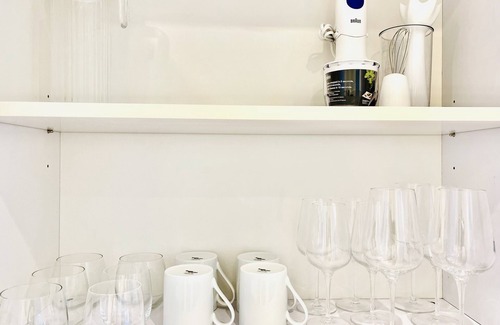 Lapu-Lapu Apartment | Sophisticated Oceanview Studio in La Mirada - 5 minutes away from Mactan Newtown