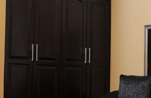 Entebbe Hotel | Soser View Hotel Apartments