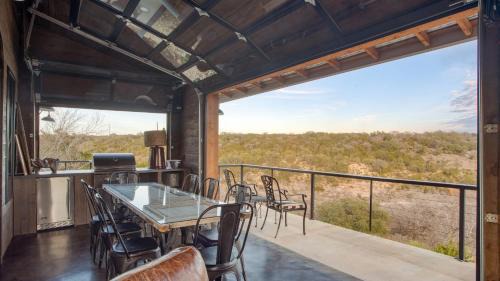 Dripping Springs House | Sotol by AvantStay Direct River Access Views