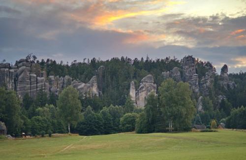 Adrspach Apartment | Soukromí pod skalami - Dolní Adršpach