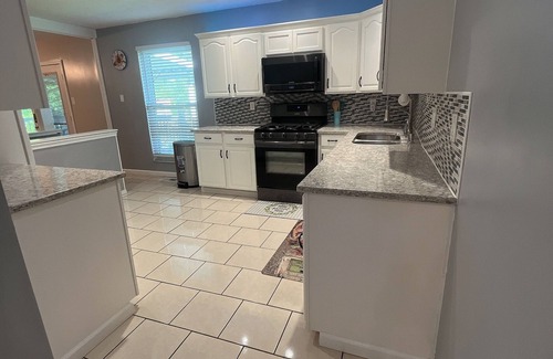 Mehlville House | South County ranch house walking distance to Grant Trail