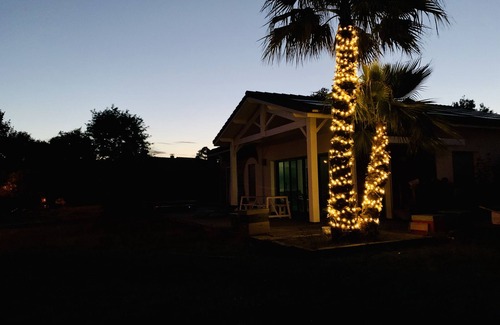 Liposthey House | South-facing villa with outdoor spa