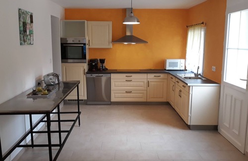 Combas House | SOUTH OF FRANCE. HOUSE WITH SWIMMING POOL AND GARDEN