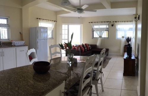 Cap Estate Apartment | South Sea House Luxurious Apt No 2