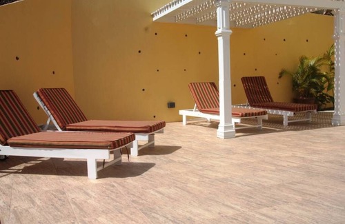 Cap Estate Apartment | South Sea House Luxurious Apt No 3