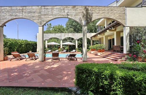 Poveromo Villa | SOUTHFOX VILLA