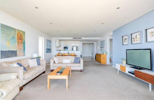 Southport Apartment | Southport Sea Views - Shores Apartment