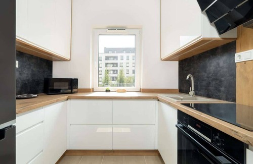 Nowe Miasto Apartment | Sowia 3C Poznan | Two Bedroom Apartment | Balcony | Near the Lake