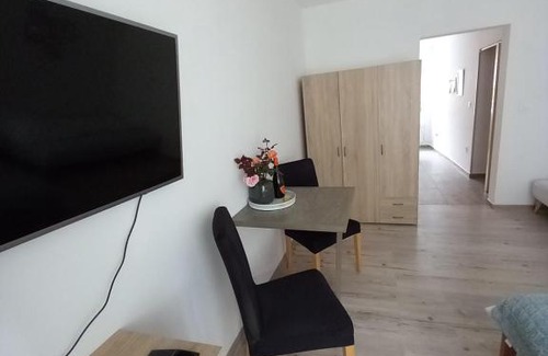 Hradec Kralove Apartment | Spí v Kuklenách