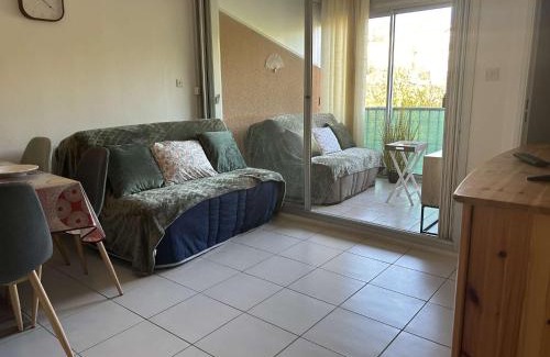 Saint-Pierre-la-Mer Apartment | SP400-022 Appt 2 pièces cabine SAINT PIERRE LA MER