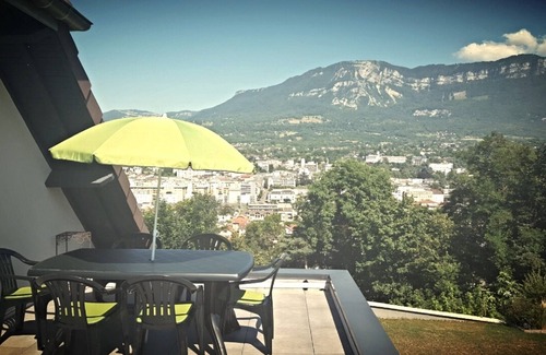 Aix-les-Bains Apartment | Space, calm, beauty in Tresserve facing the Revard!