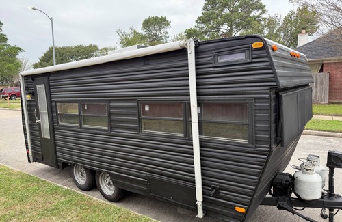 Barker House | Space City Glamper RV