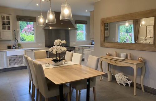 Les Maillans Villa | Spacieuse et luxueuse villa avec piscine