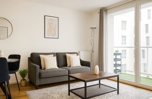 Issy-les-Moulineaux Apartment | Spacieux 4 pièces à Issy-les-Moulineaux