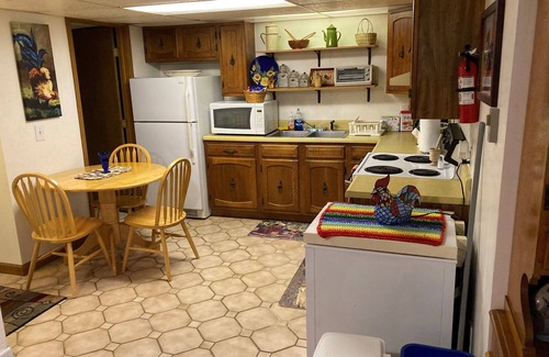 East Chatham Apartment | Spacious 1-bedroom apartment in peaceful East Chatham with WiFi