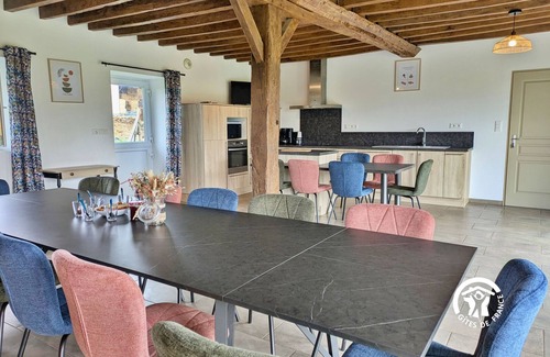 Bannes Cottage | Spacious 12 pers. cottage with games and modern comfort