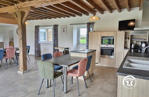 Bannes Cottage | Spacious 12 pers. cottage with games and modern comfort