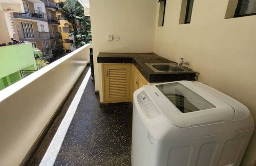 Nairobi Apartment | Spacious 3 bedroom with pool