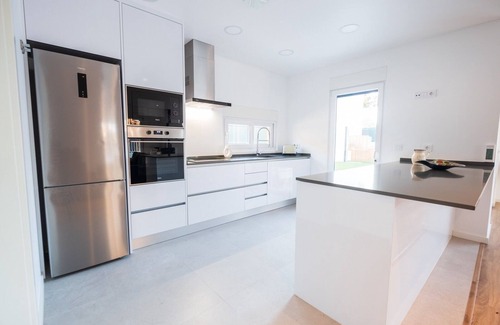 Lagoa de Albufeira Apartment | Spacious 4-bedroom villa with pool near beach in amazing Lagoa de Albufeira