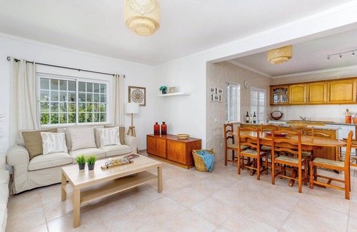 Retur House | Spacious 4 bed villa, swimming pool, games room, 150m from the beach - 109964/AL