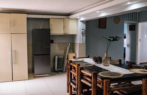 Germiston House | Spacious 4-bedroom house in tranquil Germiston with WiFi