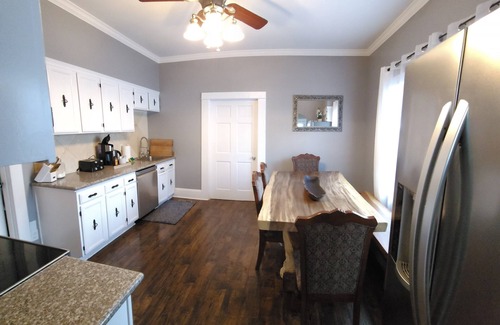 Camas House | Spacious 4 bedroom home in the heart of camas!