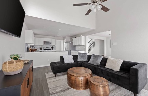 Lewisville House | Spacious 4BR Home w/Modern Amenities, Easy Commut