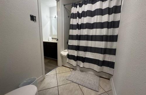 Bridge City House | Spacious 5 bedroom home in Bridge City