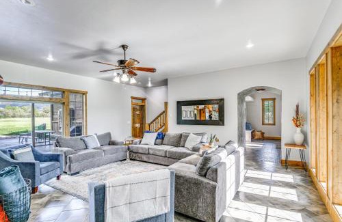 Afton House | Spacious Afton Home Patio, Grill and Mountain Views