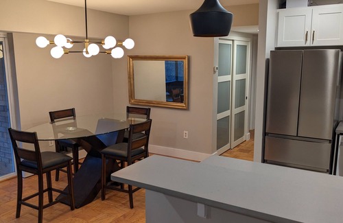 Falls Church House | Spacious and Convenient condo in Tysons