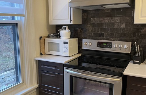 Guelph Apartment | Spacious and elegant apartment, close to downtown