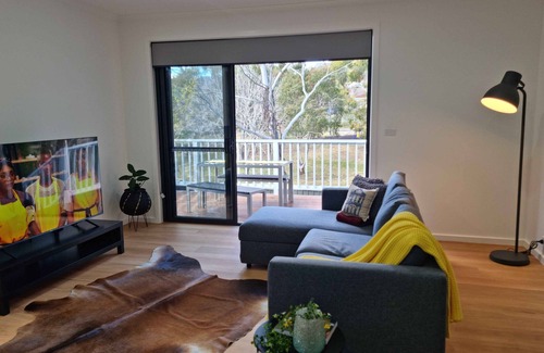 Theodore House | Spacious and modern four bedroom home