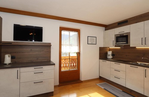 Zell am Ziller Apartment | Spacious apartment in a quiet location