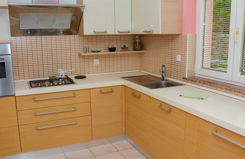 Kastav Apartment | Spacious Apartment Adriana with the sea and mountain view