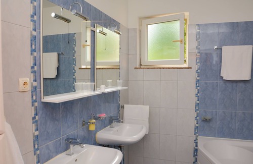 Kastav Apartment | Spacious Apartment Adriana with the sea and mountain view