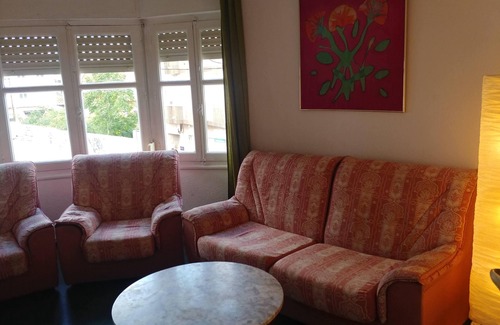 La Baneza Condo | Spacious apartment, ideal for families, pets are allowed.