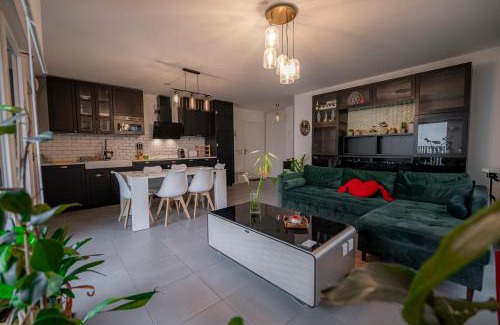 Ginko Apartment | Spacious apartment near the beach