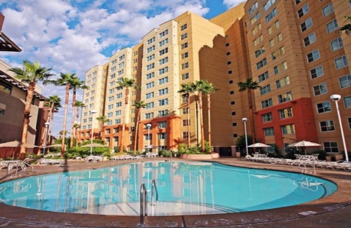 Enterprise Apartment | Spacious apartment - The Grandview at Las Vegas