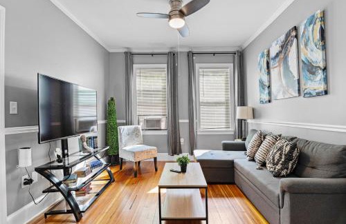 Ashmont Apartment | Spacious apartments near Ashmont - Evonify Stays