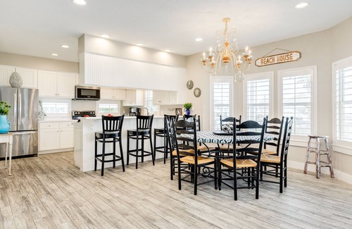 Pirates Beach West House | Spacious Beachside Home w/Long Gulf View, Covered Deck & Huge Primary Suite