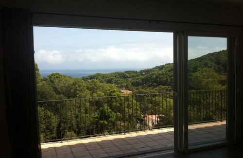 Sa Riera House | Spacious charming, sunny villa with breathtaking sea views