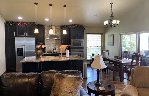 Dillon Condo | Spacious Condo - 2 King Beds - Million $ Lake & Mountain View