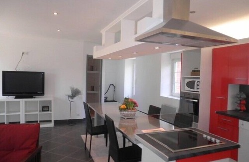 Carentan Cottage | Spacious cottage + garden, parking nearby. landing beach/port