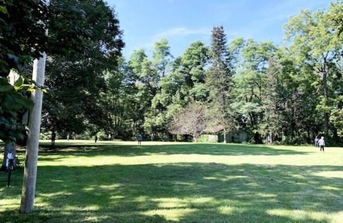 Kinderhook Cottage | Spacious Cottage Retreat on Beautiful 2-Acres