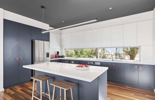 Anglesea House | Spacious Designer Home