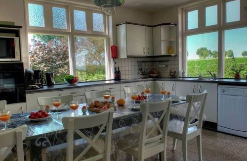 Schoondijke Other | Spacious farmhouse in IJzendijke with garden